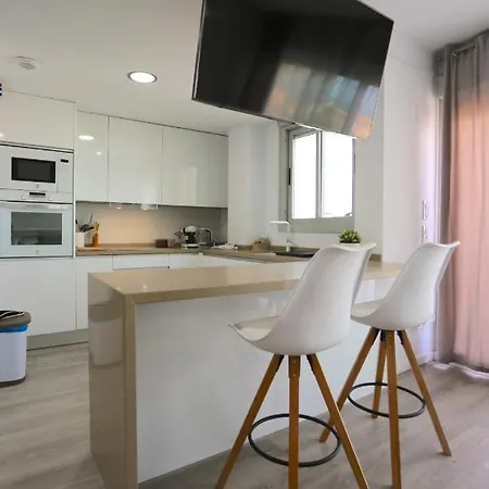 White Stones Premium Penthouse 6pax Apartment Torremolinos