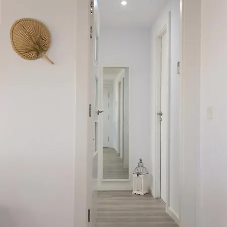 White Stones Premium Penthouse 6pax Apartment